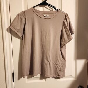 XL Maurices light purple t-shirt with flowy sleeves